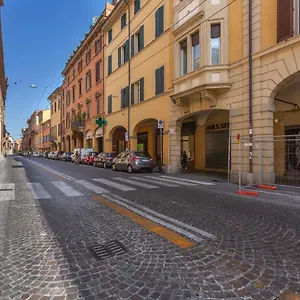  Appartamento W/terrace 10 Min Walk From Piazza S.stefano