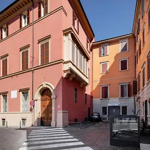 Appartamento Ground Floor Luxe Historic Studio City Centre