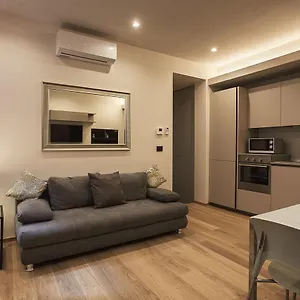 Rizzoli-suites Apartment