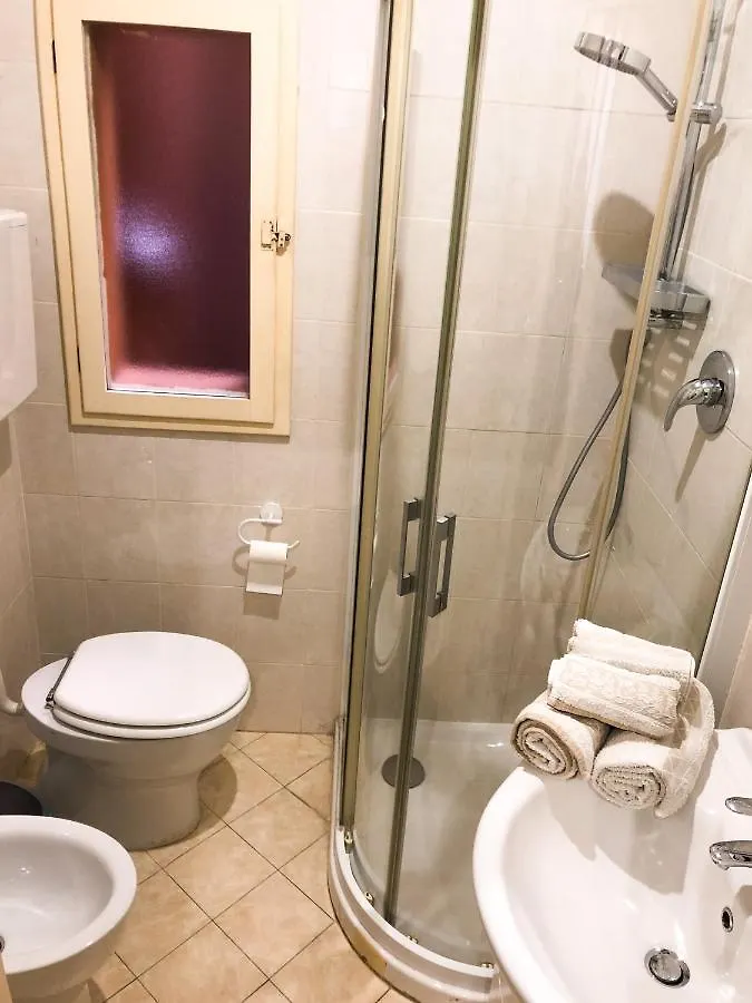 Realkasa Sun Flat Apartment Bologna Italy